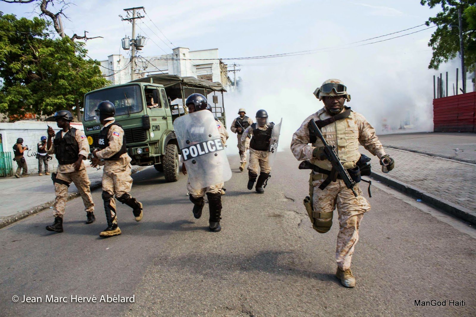 Police Nationale d'Haïti (PNH) et Ses Différentes Unités Spécialisées